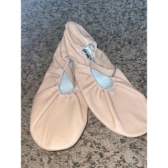 Balera Girls Sz. 9.5 Pink Ballet Shoes. Excellent Condition - Picture 2 of 7